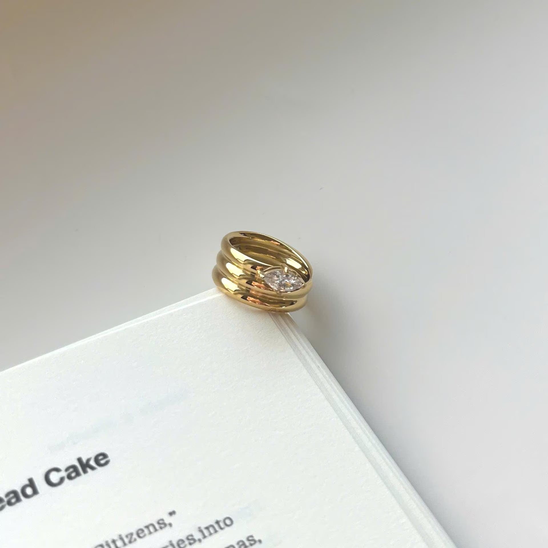 18K Gold Plated Marquise Stone Ring: Waterproof Stacking Jewelry (Sizes 6-8)