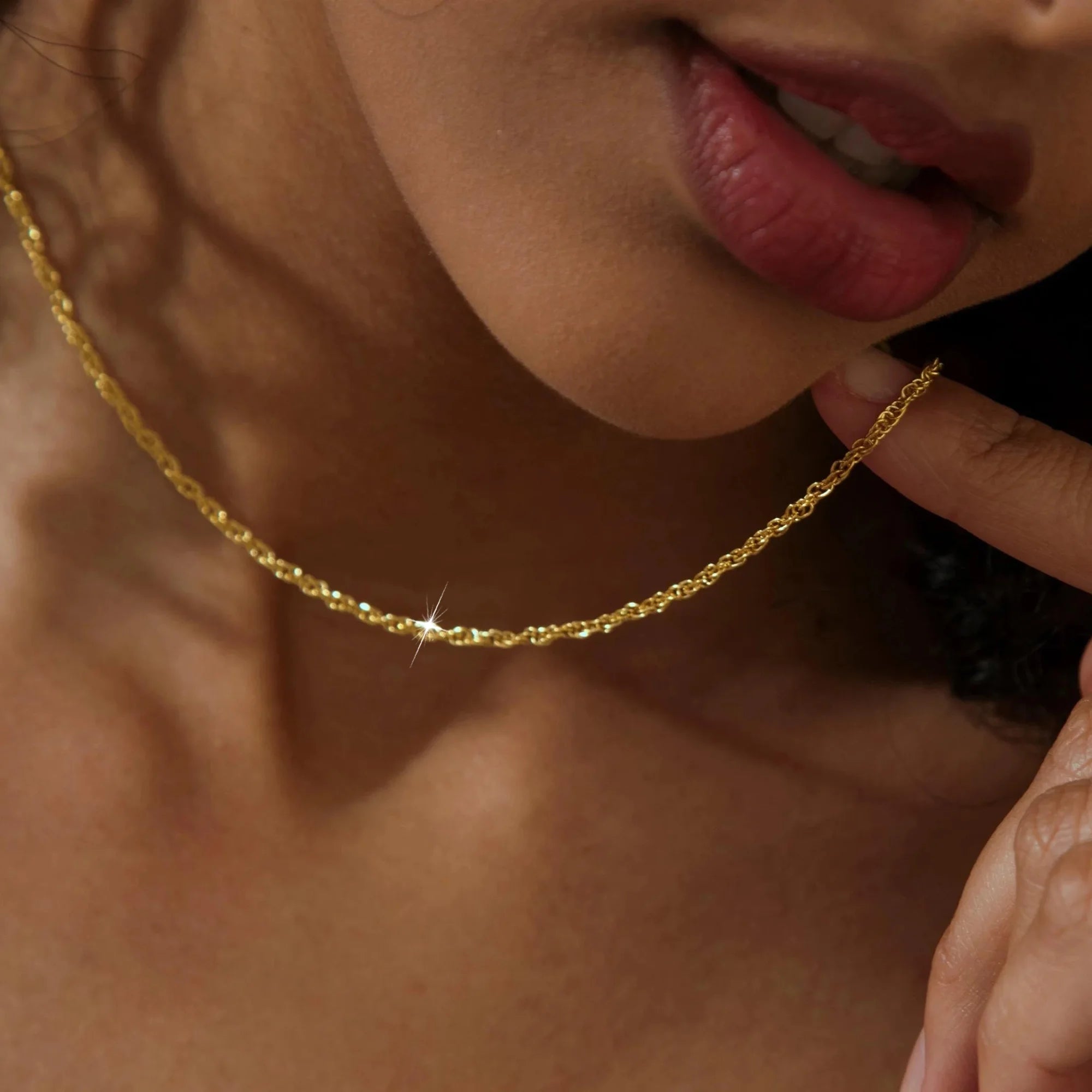 DORANA 18K Gold Plated Chains for Women 1.5Mm/2Mm Non Tarnish Twist Rope Necklace Birthday Mothers Day Graduation Jewelry Gifts Teen Mom Her Adult Lady Girlfriend Wife Age Ideas 16/18/20/22/24 Inch