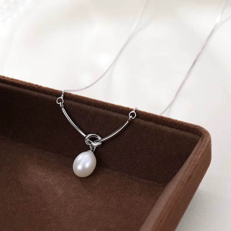 Fashion Jewelry 925 Sterling Silver Necklaces Real Natural Pearl Pendant Knot Shaped Gold Plated Necklaces for Women