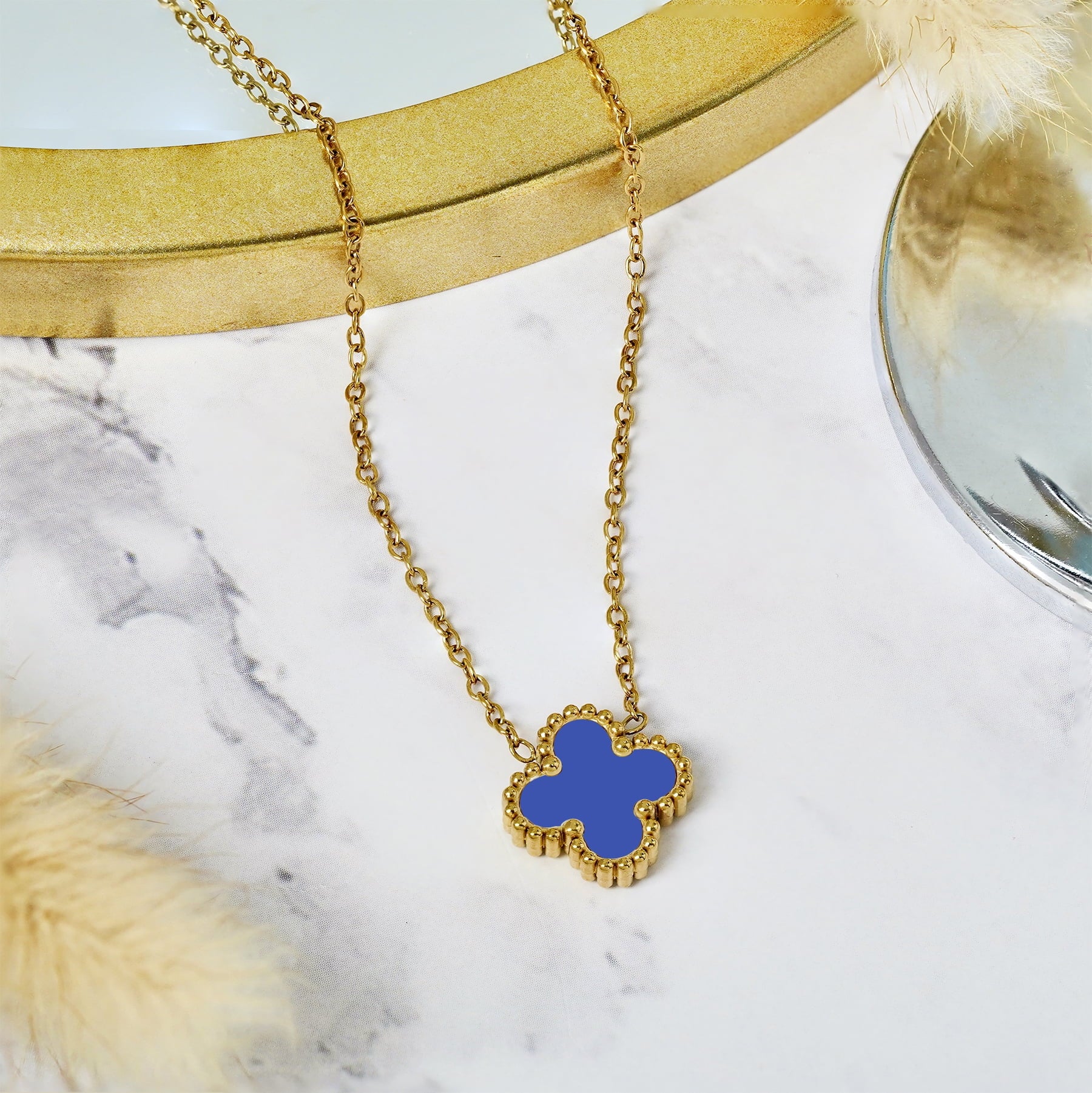 Blue Flower Pendant Necklace in Yellow Gold Plated