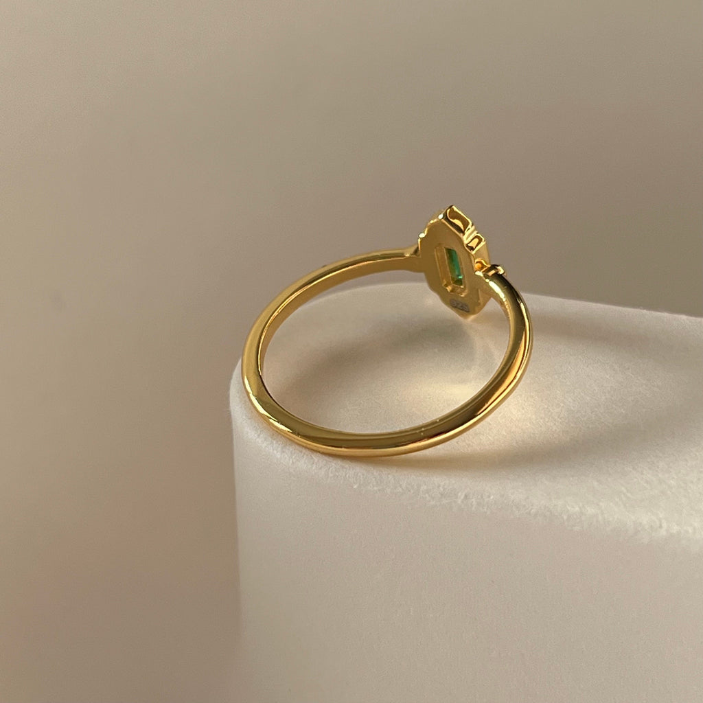 Dainty 18K Gold Vermeil Emerald Ring | Waterproof | Hypoallergenic | Promise Ring | Gift for Her | Love Gift | Engagement | Proposal